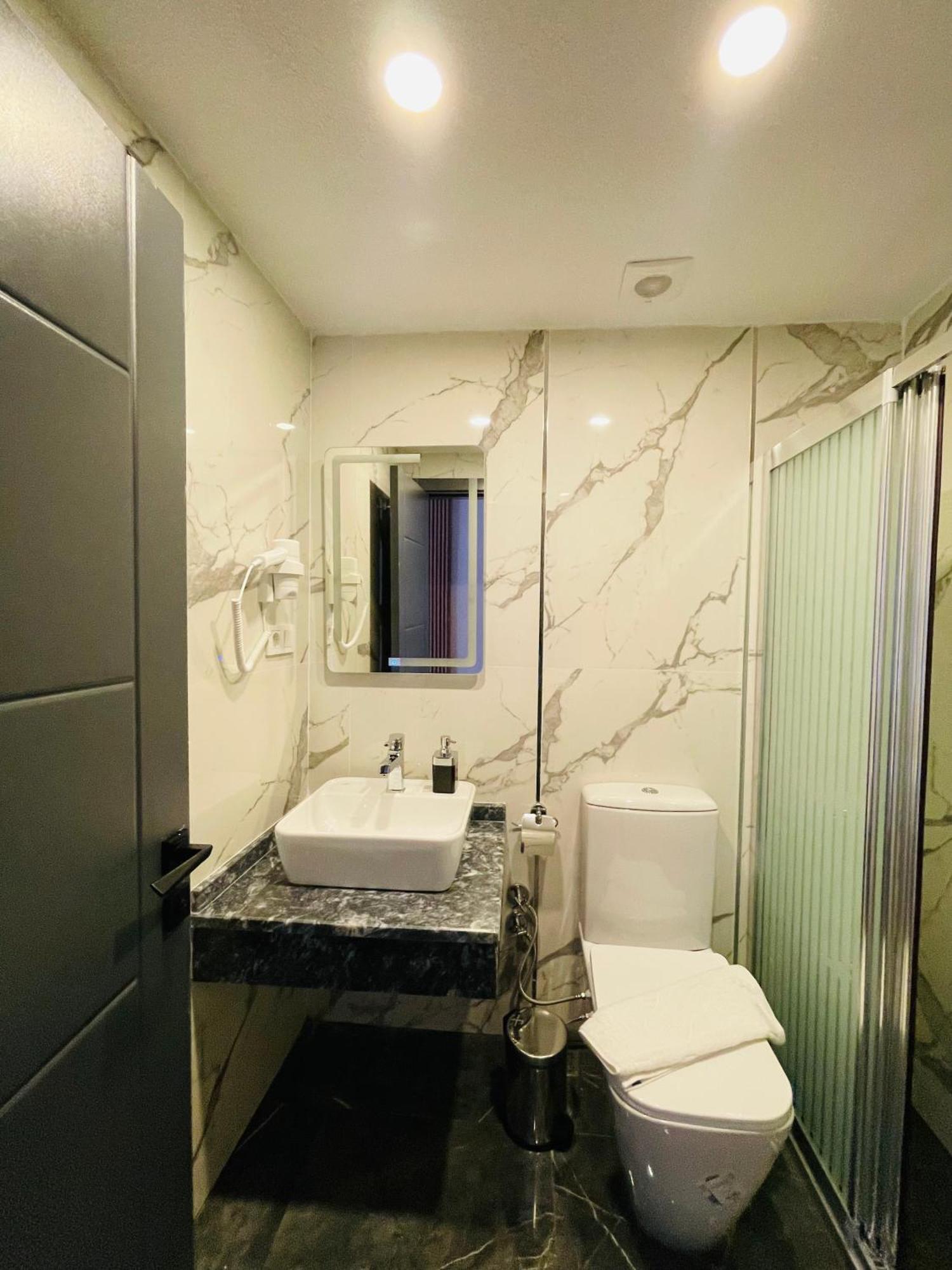 Meridiani Taksim Hotel Стамбул Экстерьер фото